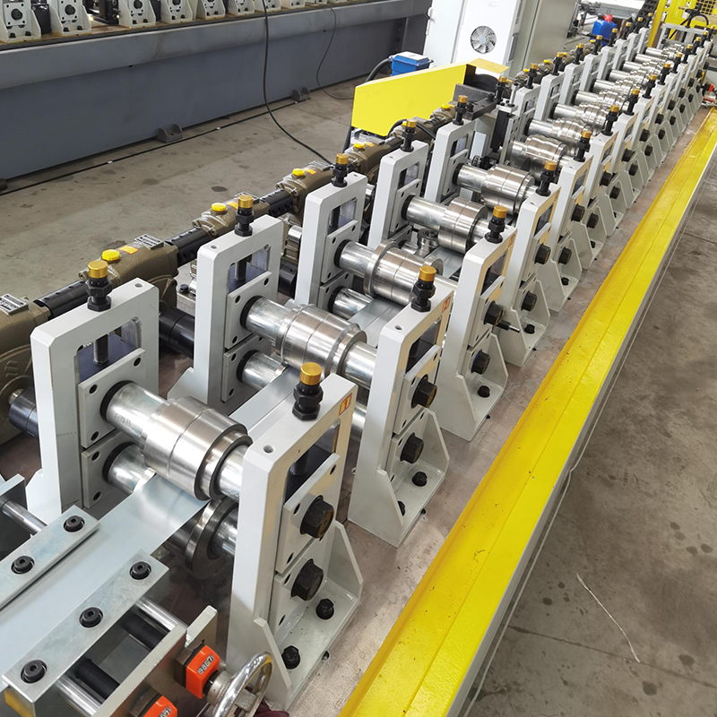 Eculeo Roll Machina formans Guide: Quomodo operatur & quomodo elige?