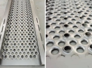 Scaffold Roll Machina formans vs. Enchiridion Pegmata Productio: Cur Automation Wins